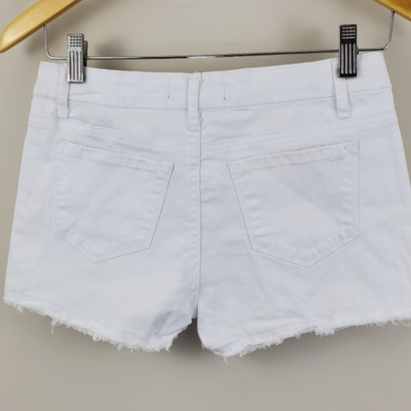 Girls Tractr Fray Hem Shorts - Picture 5 of 5